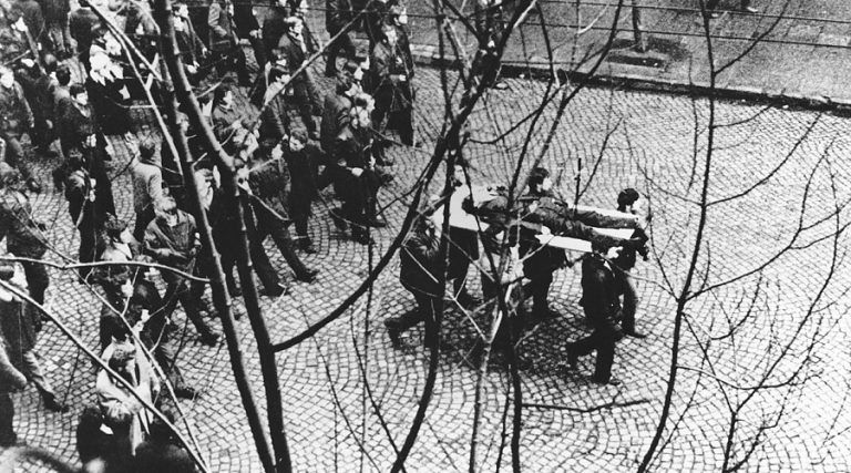17 grudnia roku 1970 – „czarny czwartek” podczas pacyfikacji robotniczych protestów przez komunistów