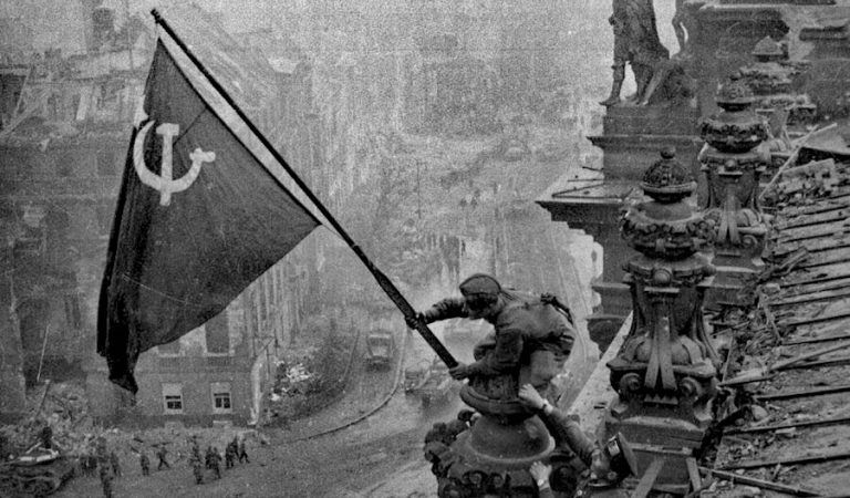2 maja roku 1945 – zajęcie Berlina przez Armię Czerwoną i LWP