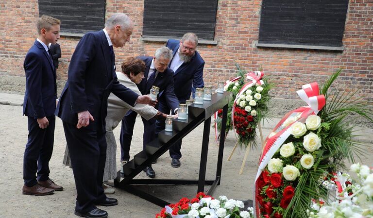 Oświęcim: rocznica pierwszej deportacji Polaków do niemieckiego obozu KL Auschwitz