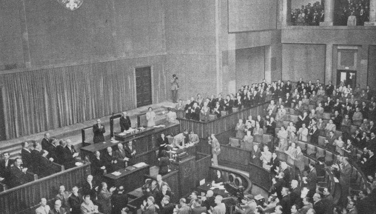 22 lipca roku 1952 – uchwalenie Konstytucji PRL