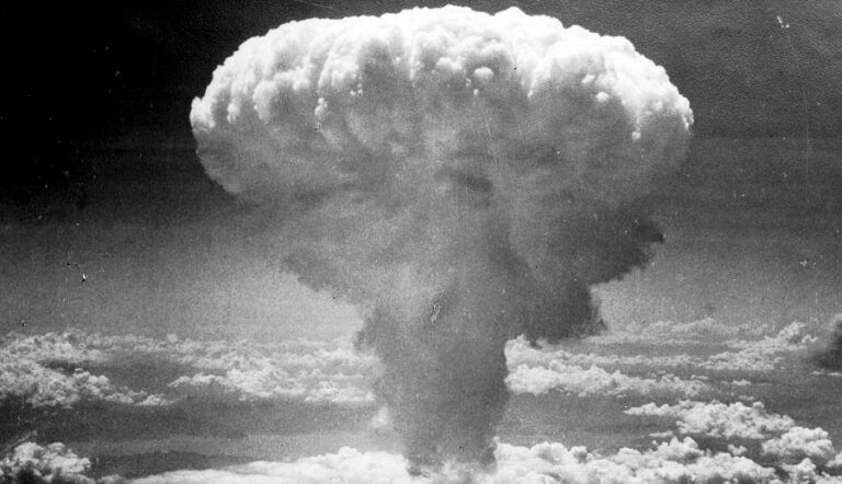 9 sierpnia roku 1945 – zrzucenie bomby atomowej na Nagasaki