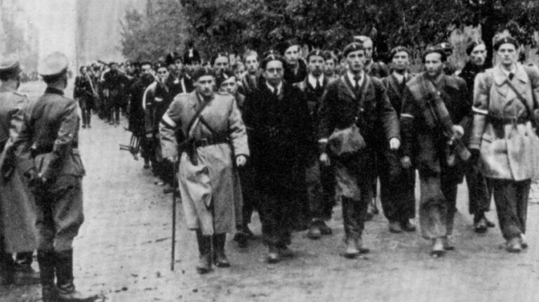 4 października roku 1944 – początek żałoby narodowej po kapitulacji powstania warszawskiego